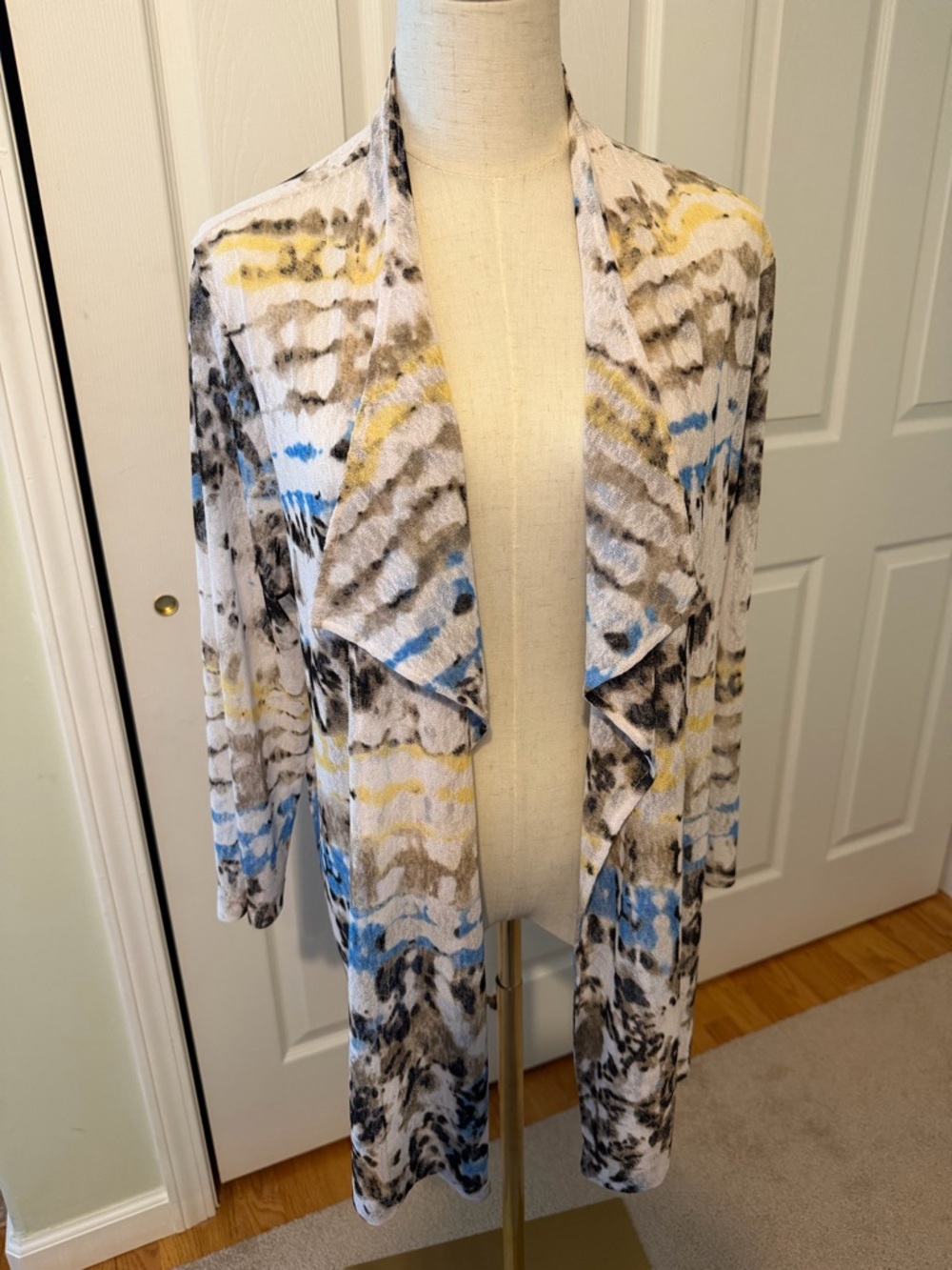 Lightweight Cardigan